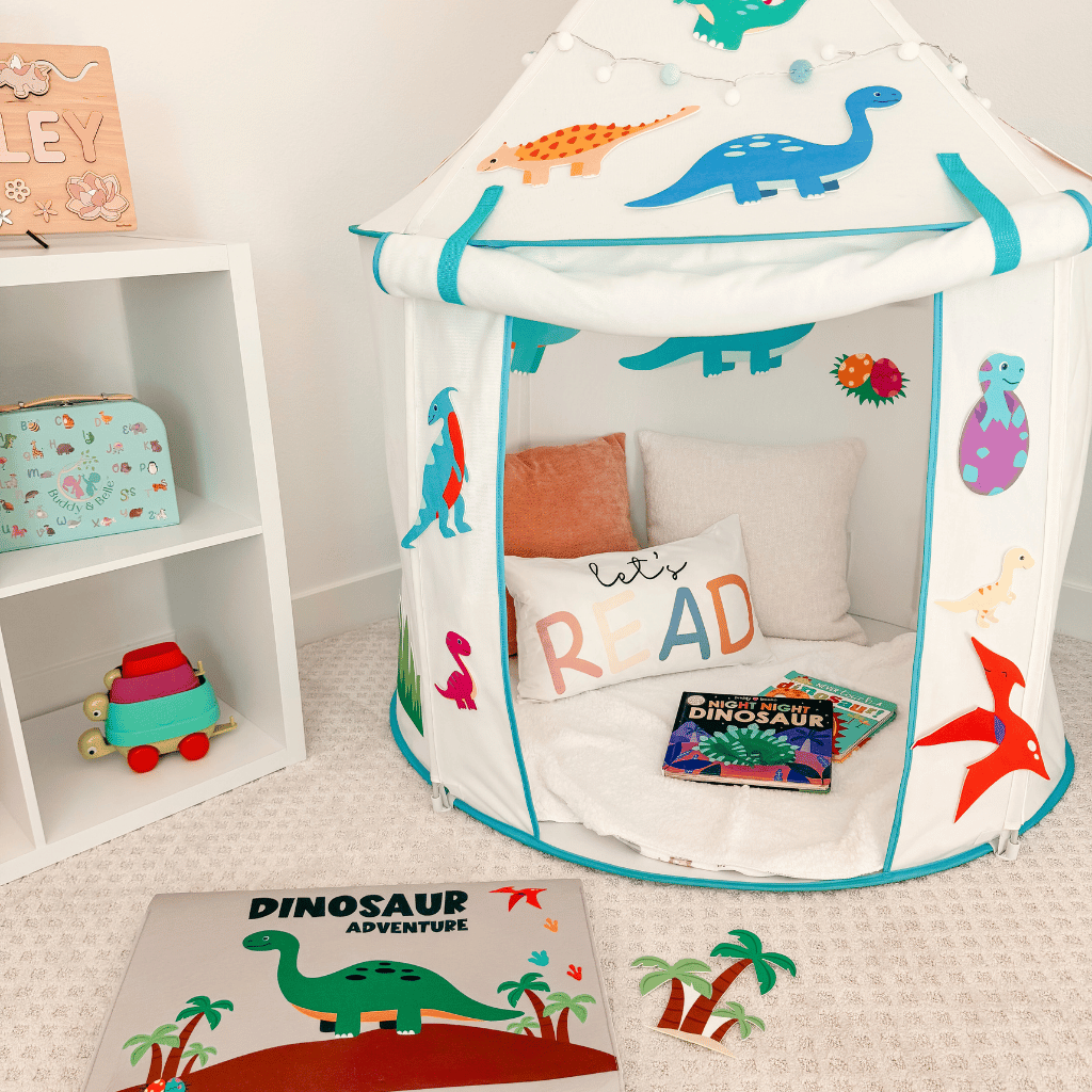 Dinosaur Adventure StickeeZ
