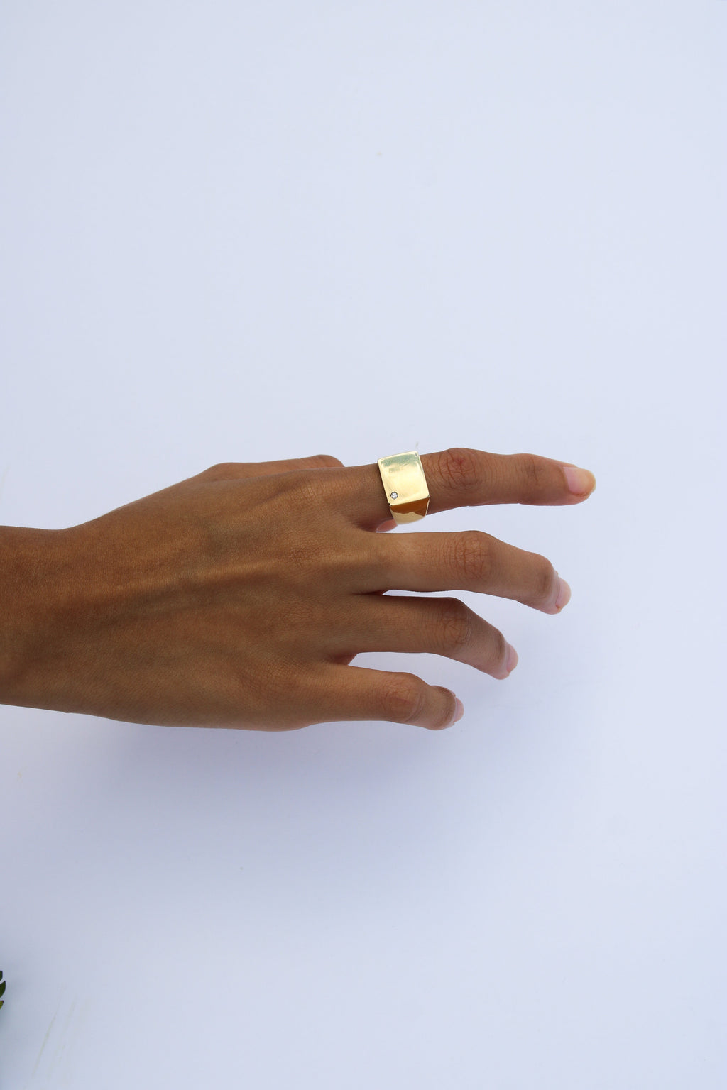 Gold Recto Signet