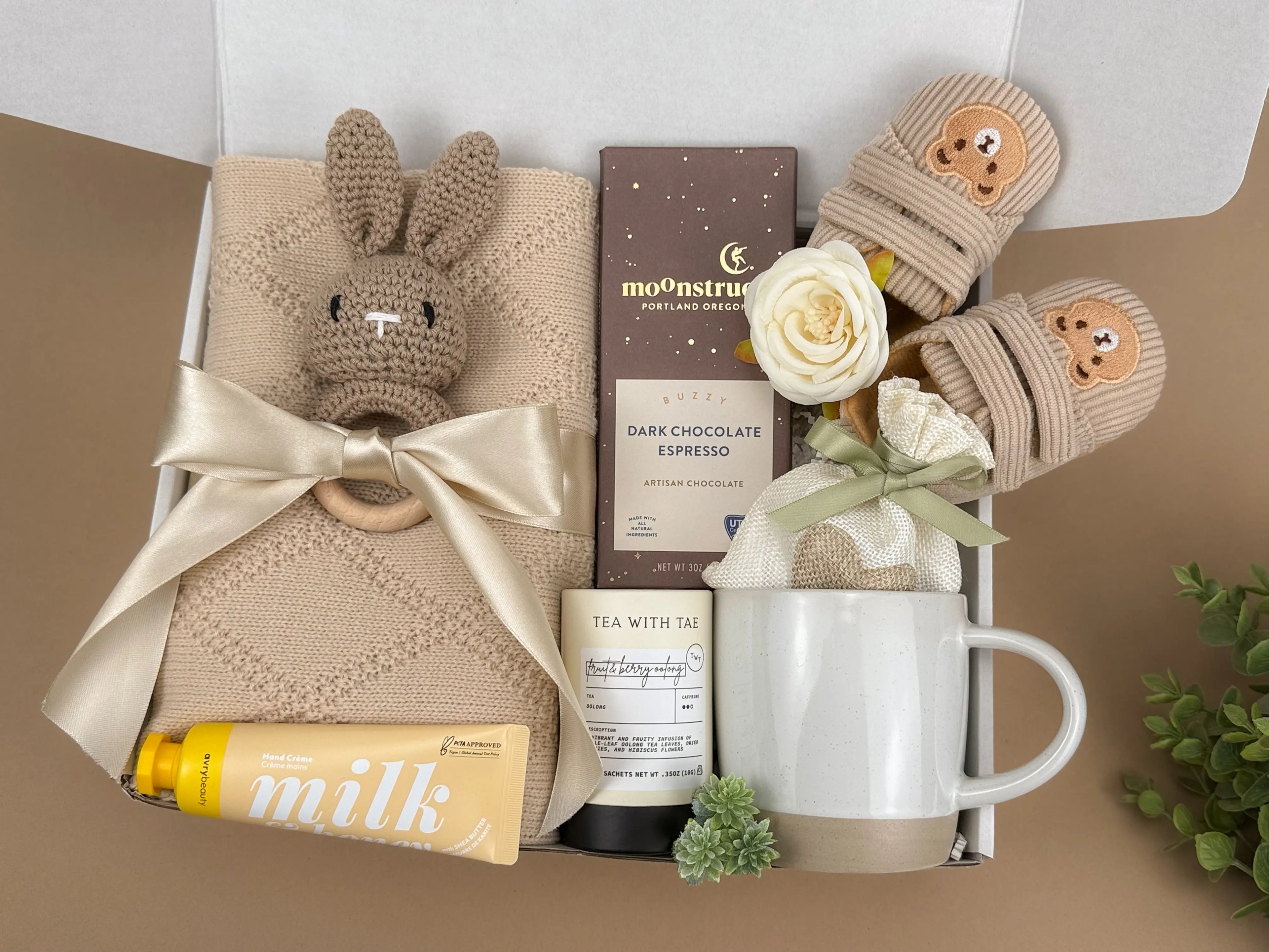 New Mom Gift Set – Knitted Baby Blanket, Crochet Bunny Rattle & Self-Care Treats