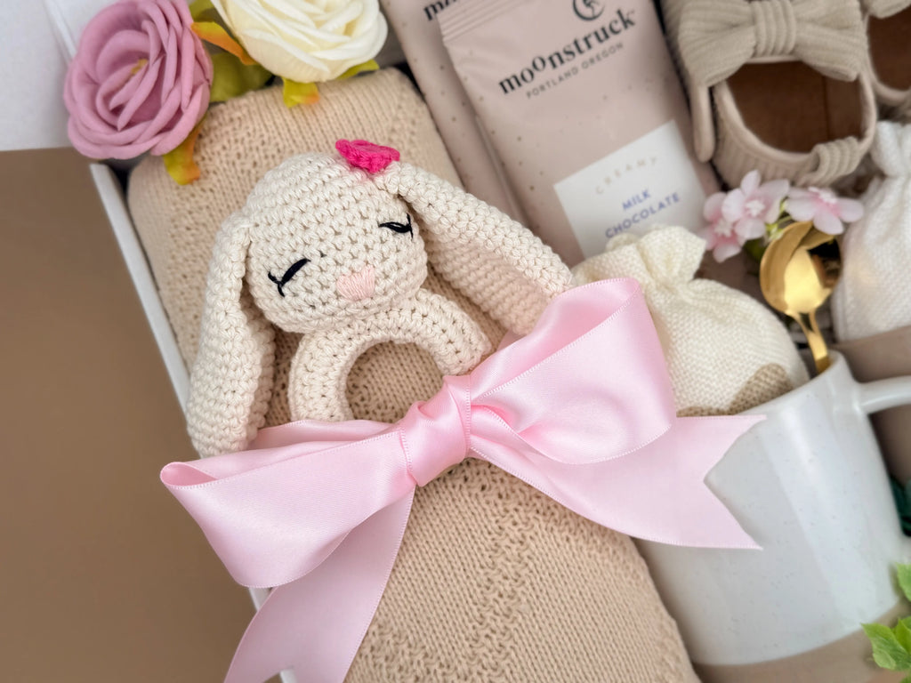 Newborn Gift Set – Baby Blanket, Handmade Bunny Rattle & Cozy Treats for Mom