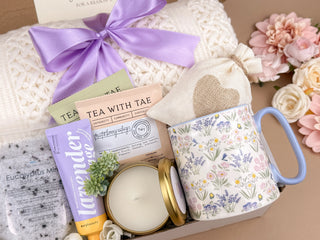 Self Care Gift Boxes – Lavender Spa, Blanket & Bath Salts Set