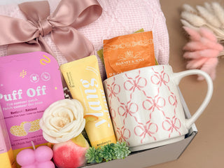 Spa Gift Box for Her with Blanket – Heartfelt Hug Care Package