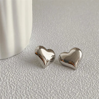 Gold Color Smooth Surface Love Heart Shaped Stud Earrings Women Minimalist Fashion Girl Wedding Bridal Jewelry