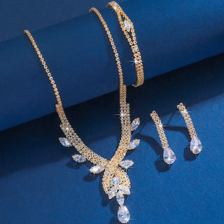 Minimalist main yarn, water droplet crystal necklace, earrings, bracelet, sparkling silver, bridal banquet and toasting accessor
