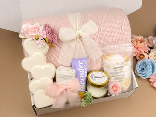 Women's Gift Basket Self Care Kit - Throw Blanket, Heart Vase, Candle & Spa Set